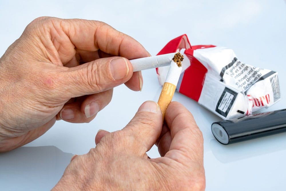 smoking cessation without substitute LaserostoP anti-tobacco laser saudi arabia